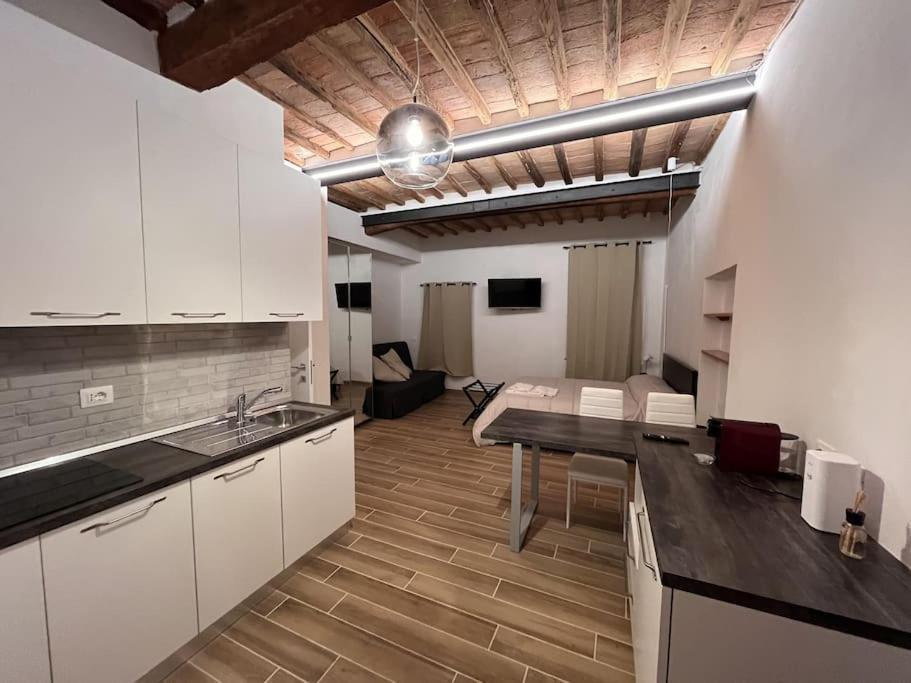 Suite19 Siena Centro Storico Buitenkant foto